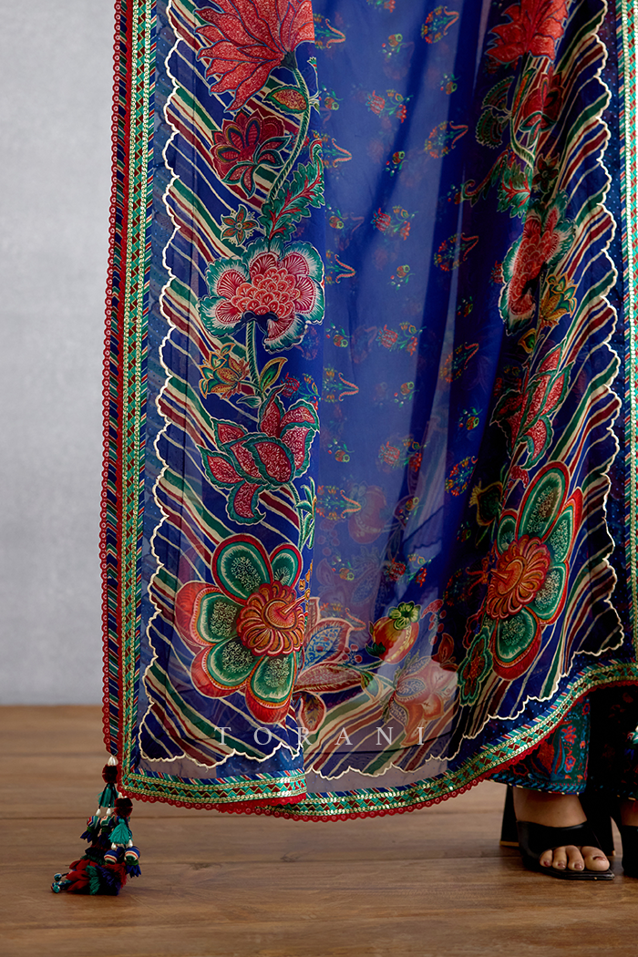 Mayurika Tanuja Kurta Set