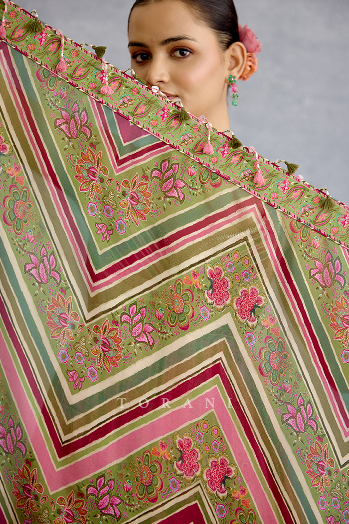 Pankaja Sarika Anarkali Set