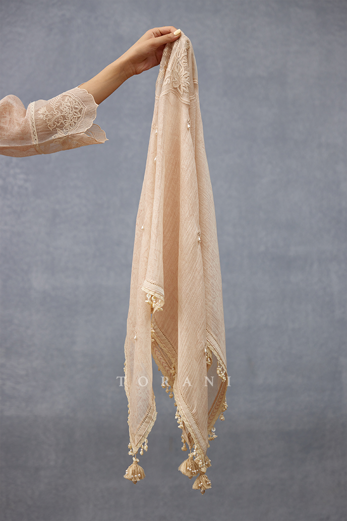 Mradu Gaura Scarf