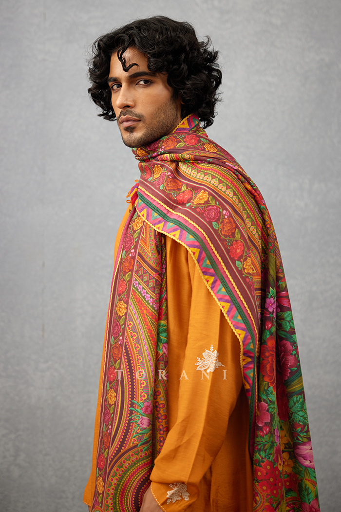 Narangi Afsal Odhni