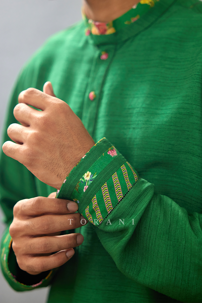 Panna Sahir Kurta Set