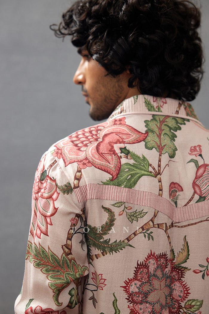 Gulaabi Ashfaq Kurta Set