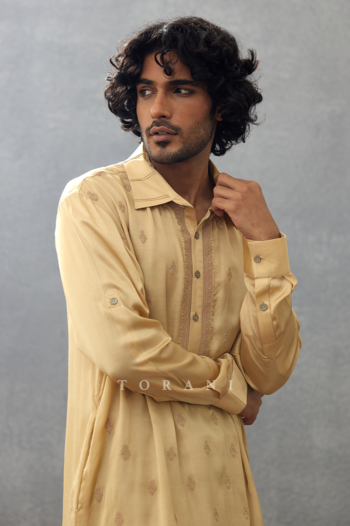 Mradu Rafik Dhoti Set