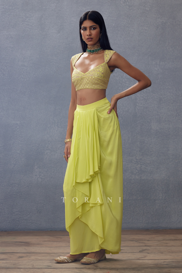 Gul-Mina Zuri Cape Set