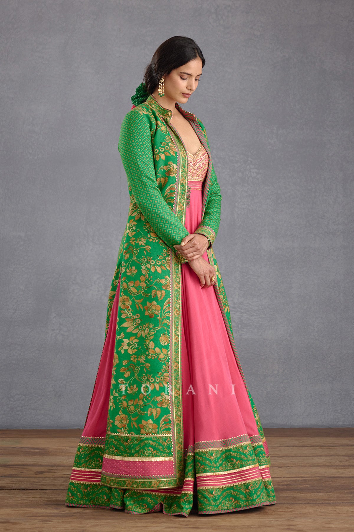 Rang Naaz Raabia Jacket Set