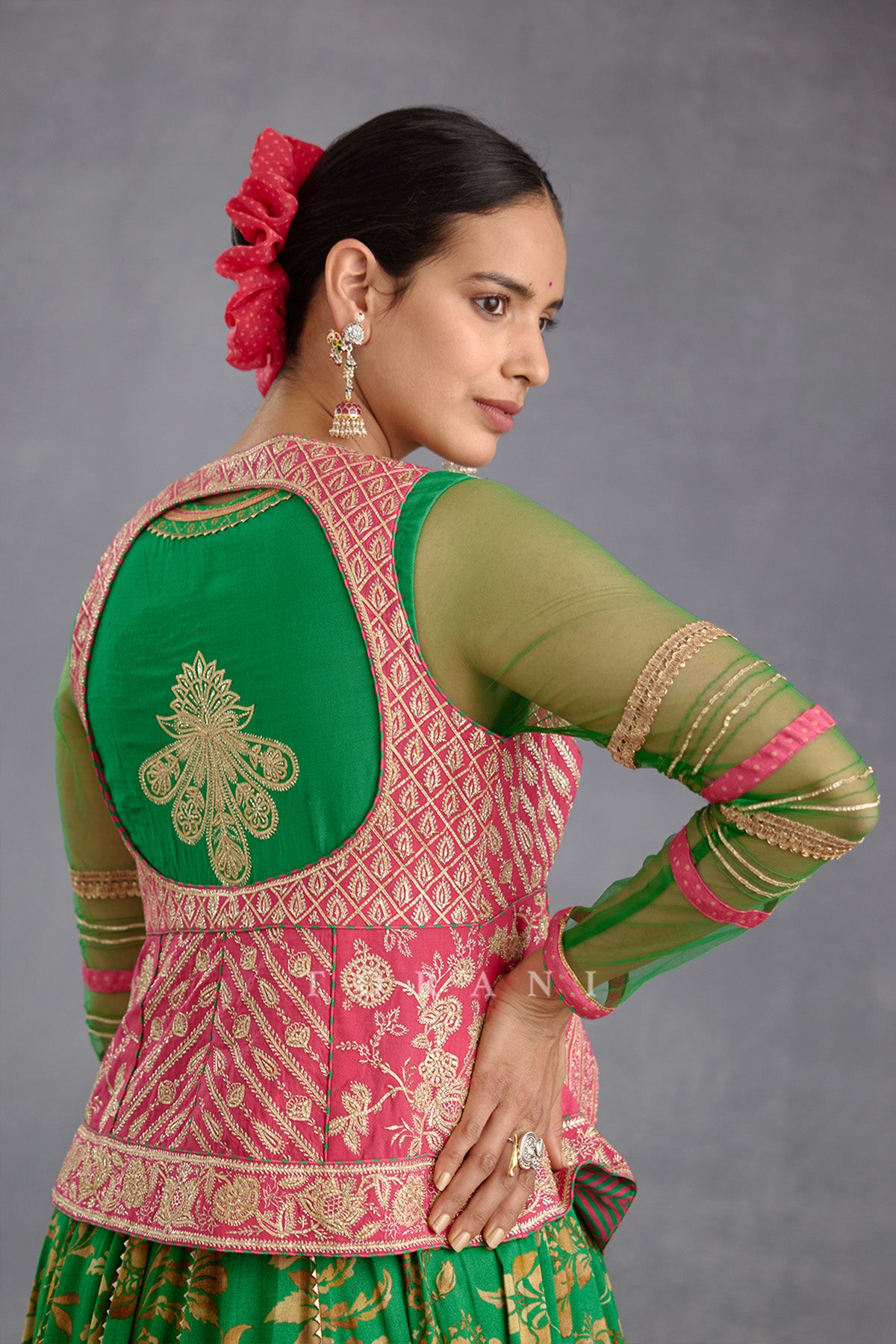 Rang Raas Shirin Jacket