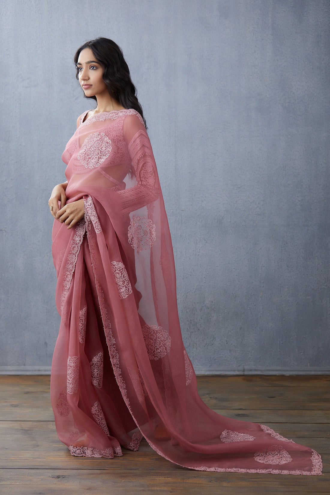 Gulbaag Aadira Saree