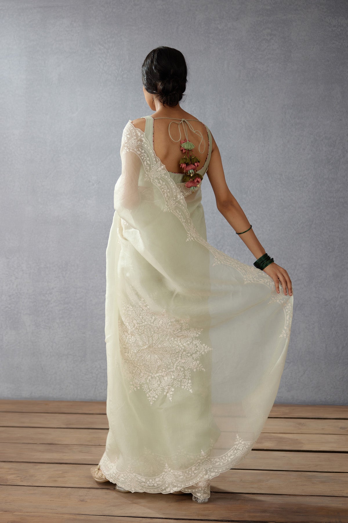 Jaituni Yuvani Saree