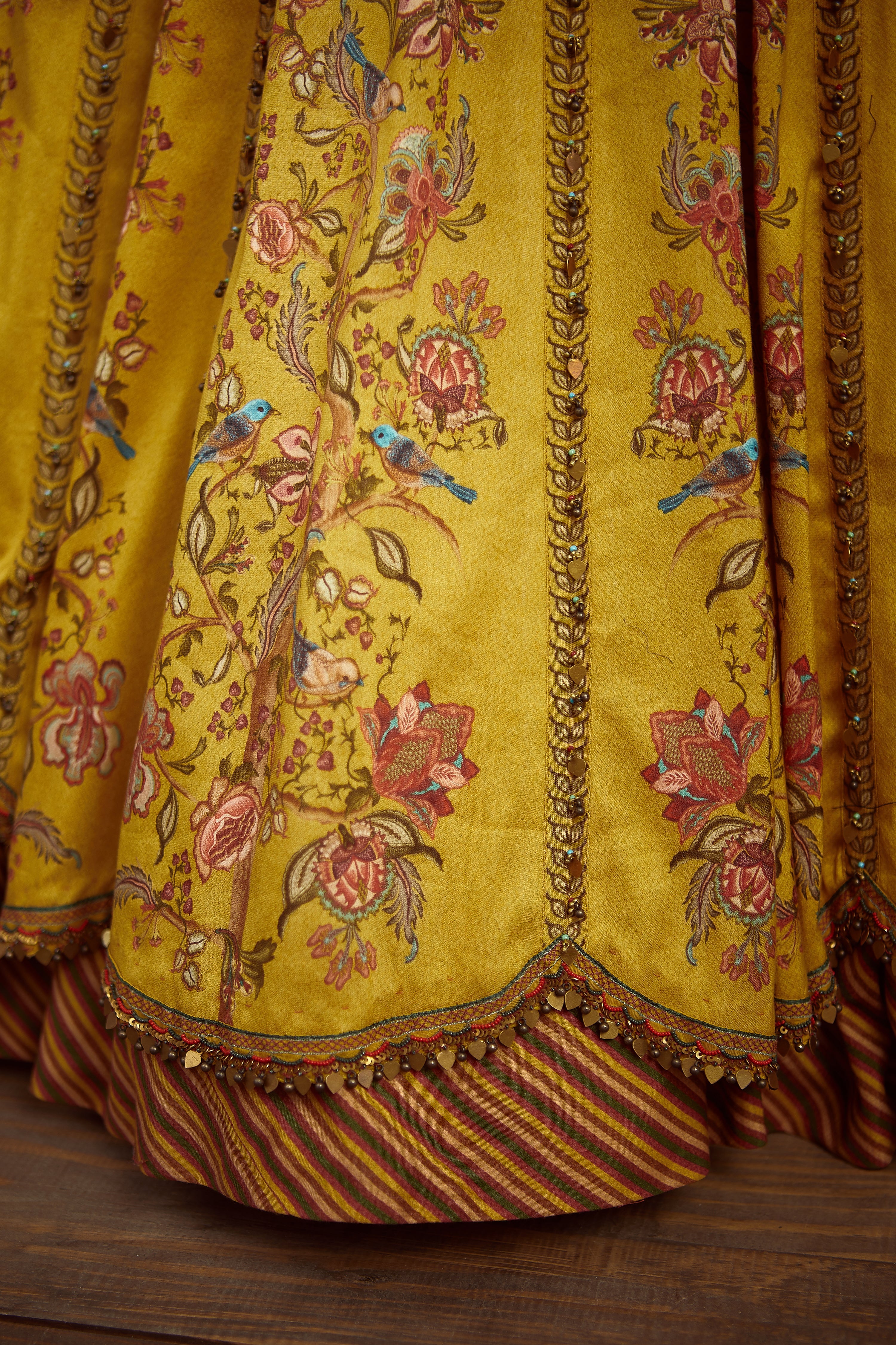 Sunehra Geetanjali Lehenga Set