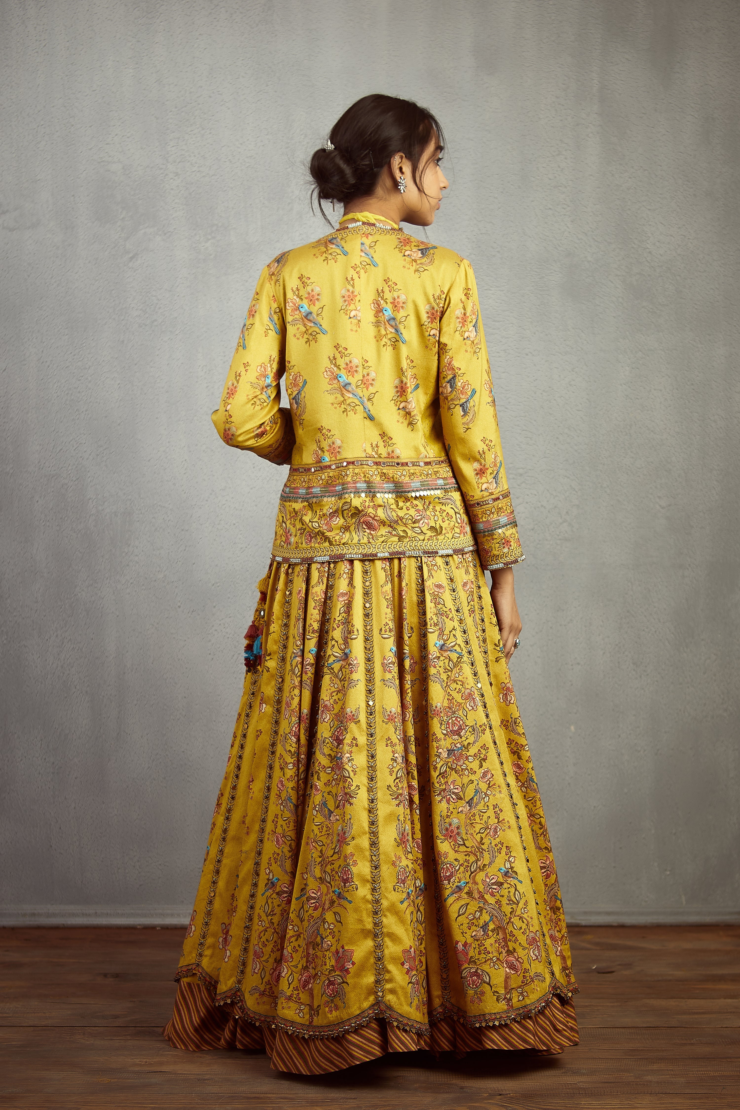 Sunehra Geetanjali Lehenga Set