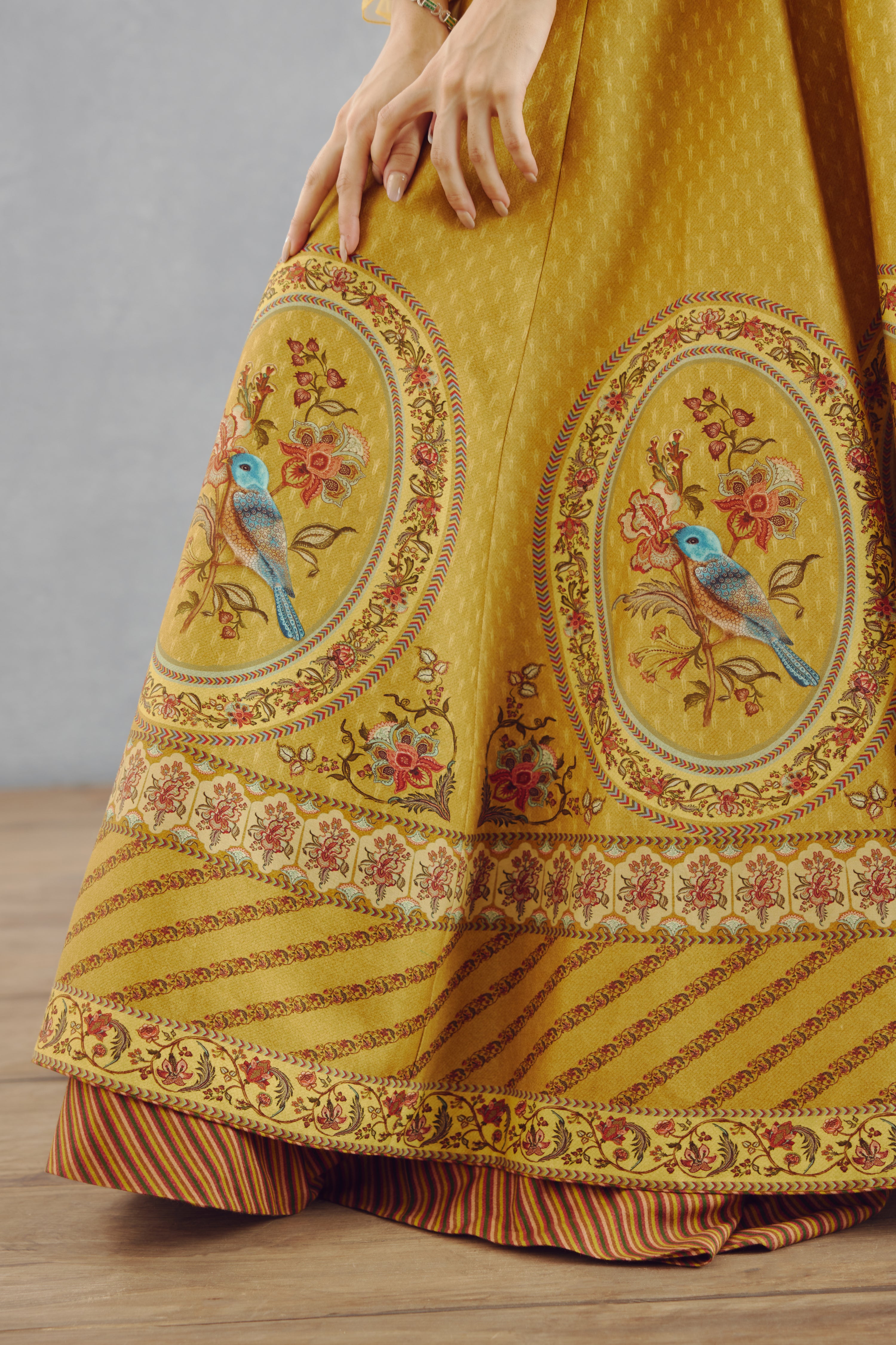 Sunehra Poulami Lehenga Set