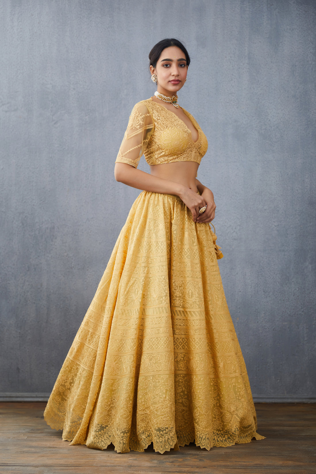 Sunehra Advaita Lehenga Set