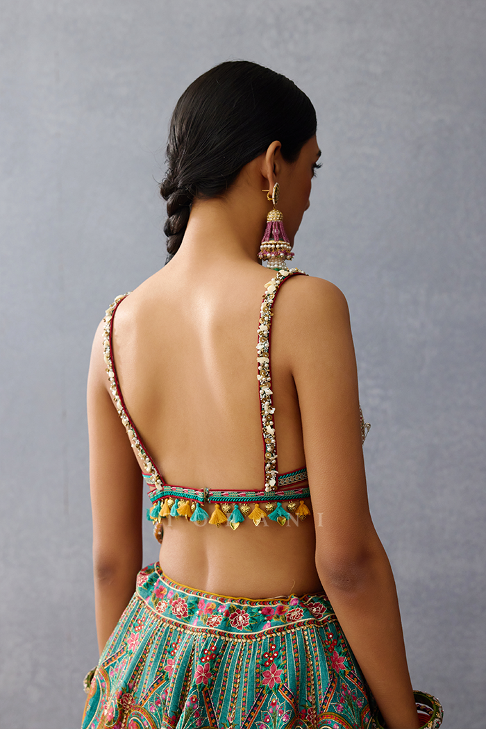 Dil Nawaz Azmat Bralette