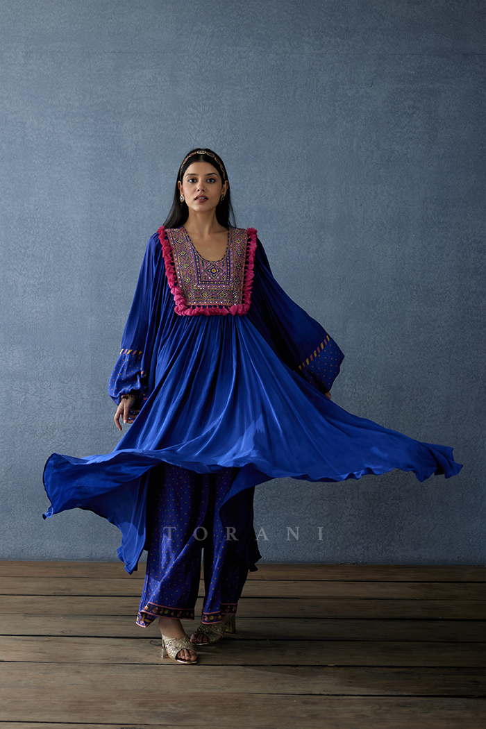 Jamuni Zareen Kurta Set