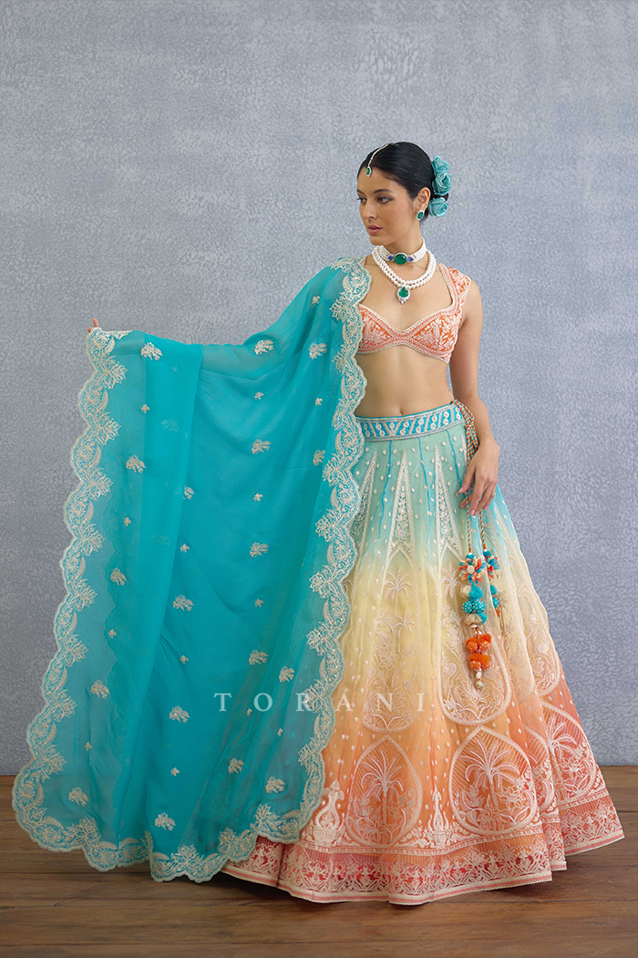 Godhuli Meera Lehenga Set