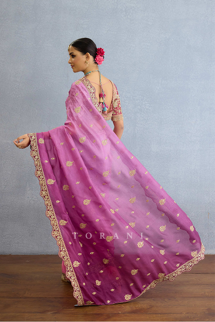 Nayanika Niyanta Saree