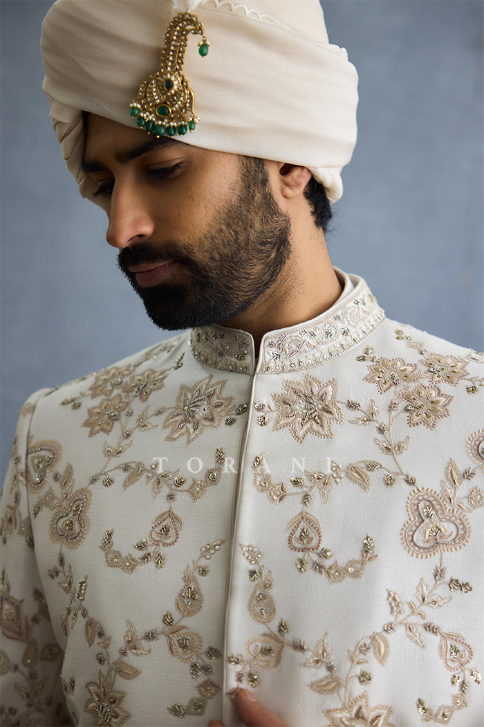 Maahe Idaad Sherwani