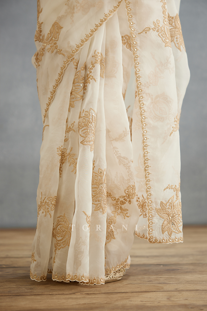 Gul-Bano Daavya Saree