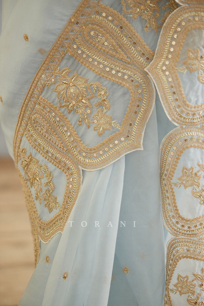 Gul-Nilofer Yashaswini Saree