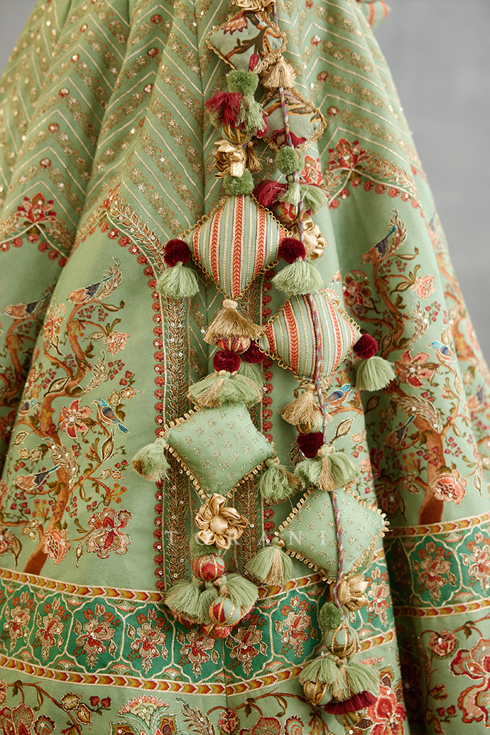 Champa Aamani Lehenga Set