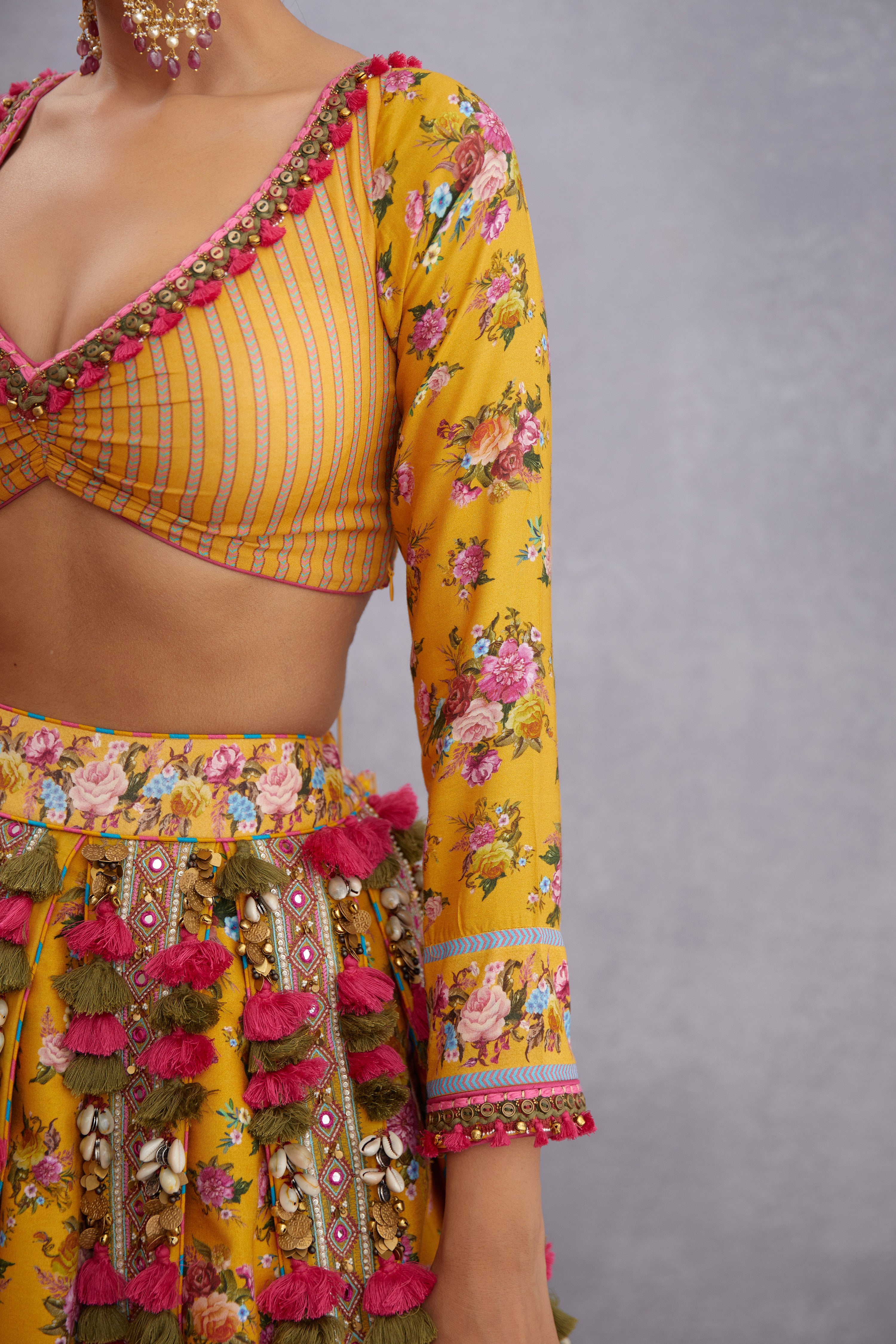 Sunehra Tasneem Lehenga Set