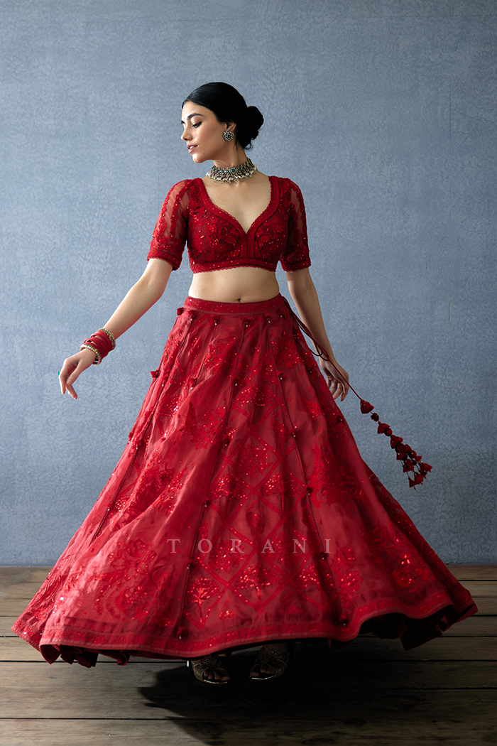 Gulmohar Advika Pankhuri Lehenga Set