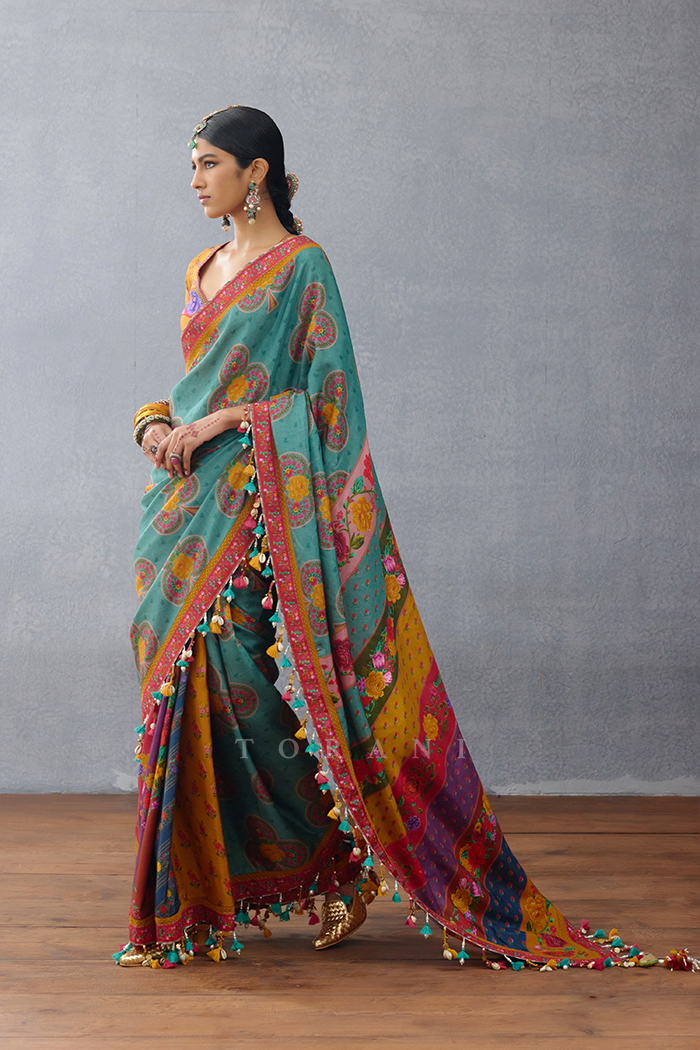 Dil Nawaz Azaliya Saree