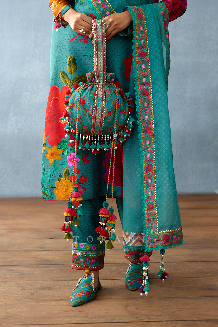 SALE - Dil Nawaz Refa Potli