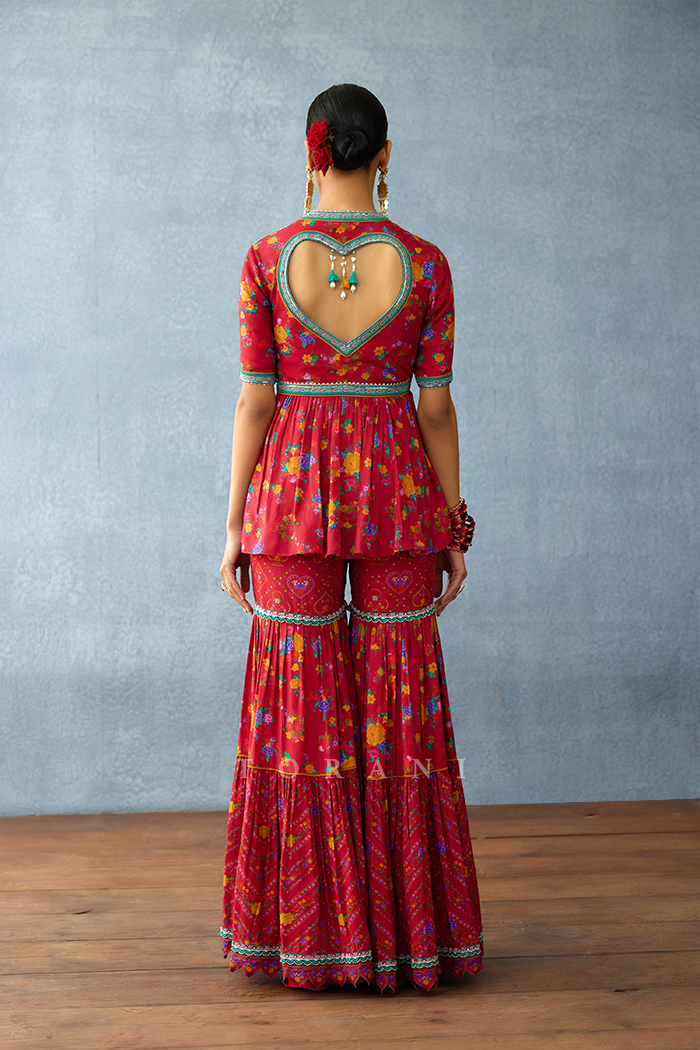 Dil Surkh Sabah Sharara Set