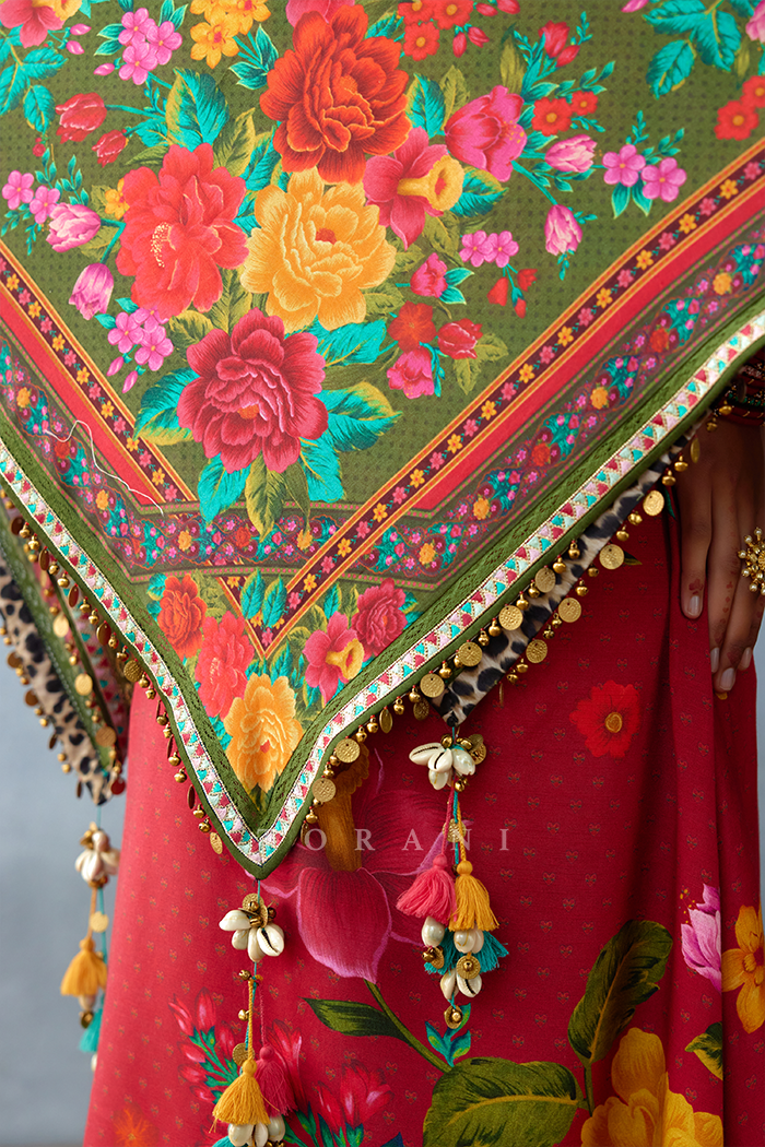 Dil Saaz Dina Scarf