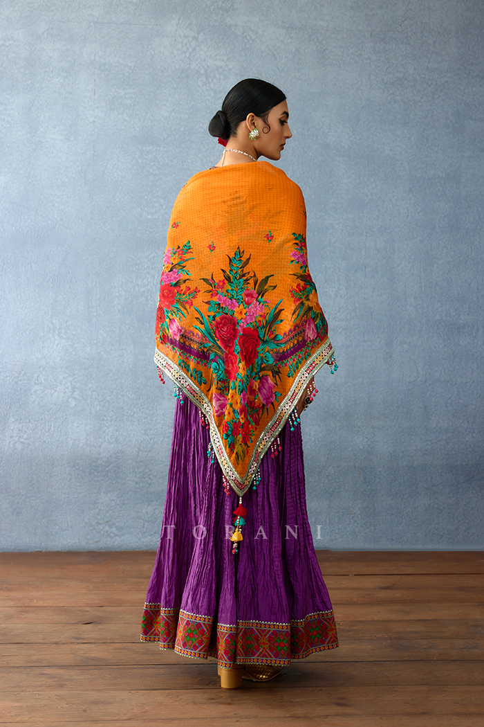 Dil Seher Wael Scarf