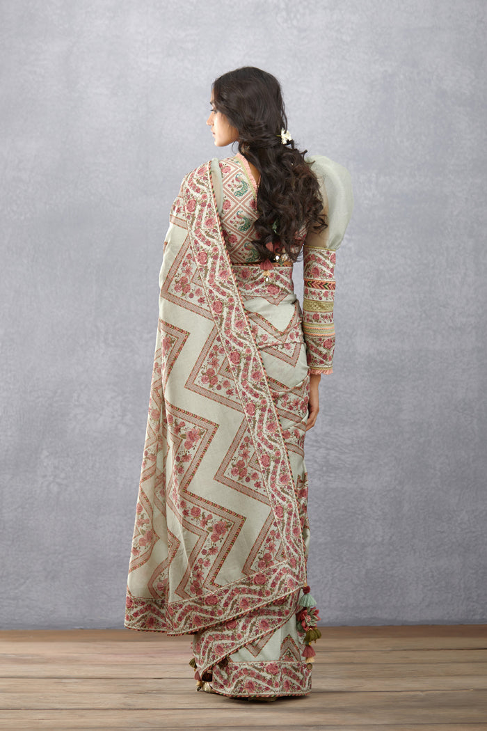 Jaituni Dhara Saree