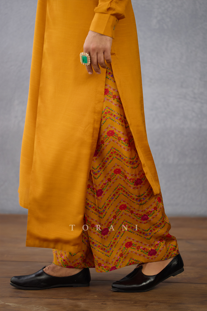 Dil Seher Fardin Sherwani Set