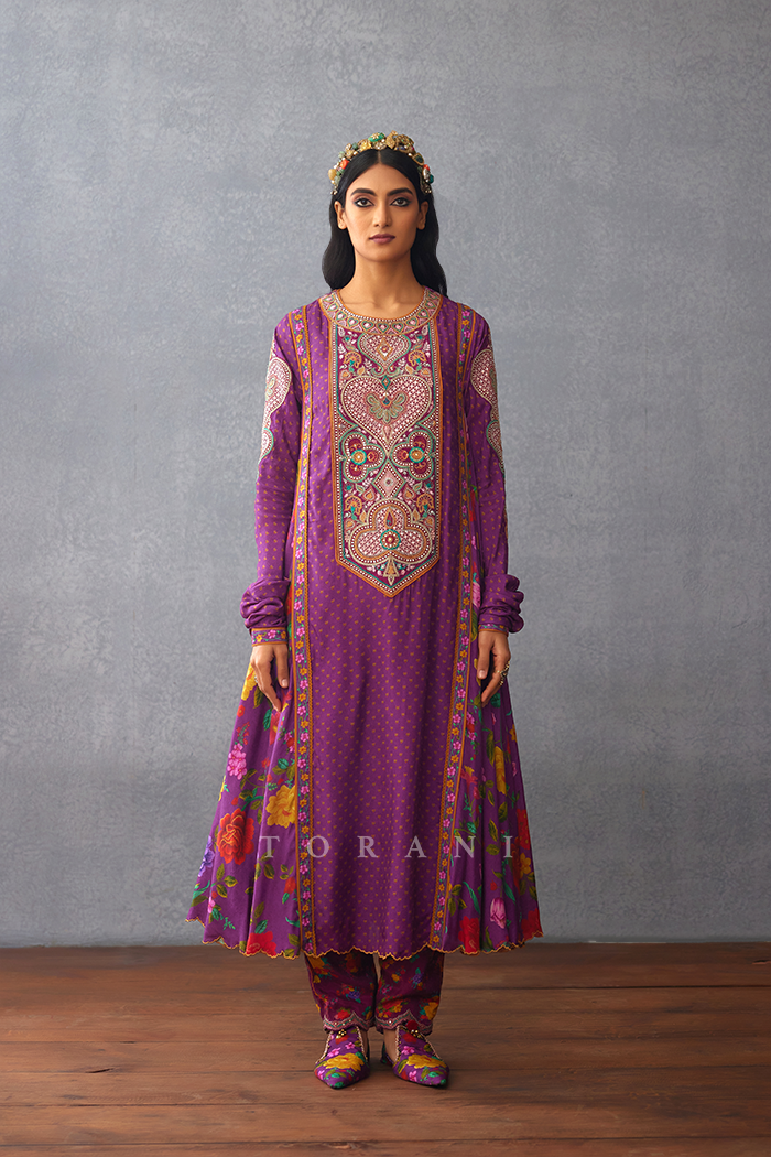 Dil Kusha Eira Kurta Set