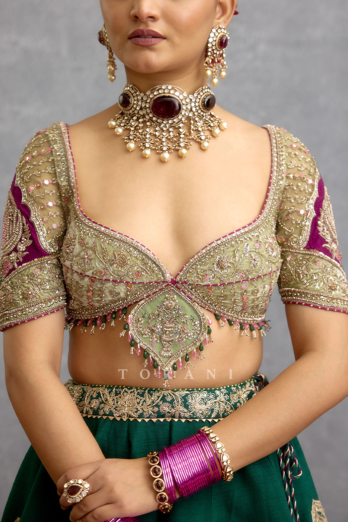 Zunairah Banafsha Kinza Blouse