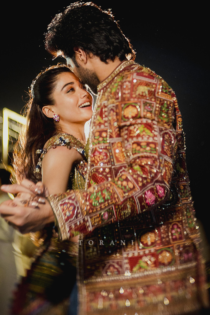 Vijay Deverakonda in our Deccan Maharaja Veshti Set