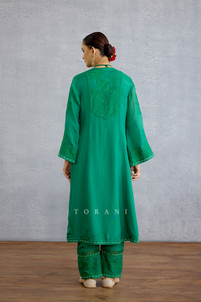 Pranabha Deba Priya Kurta Set