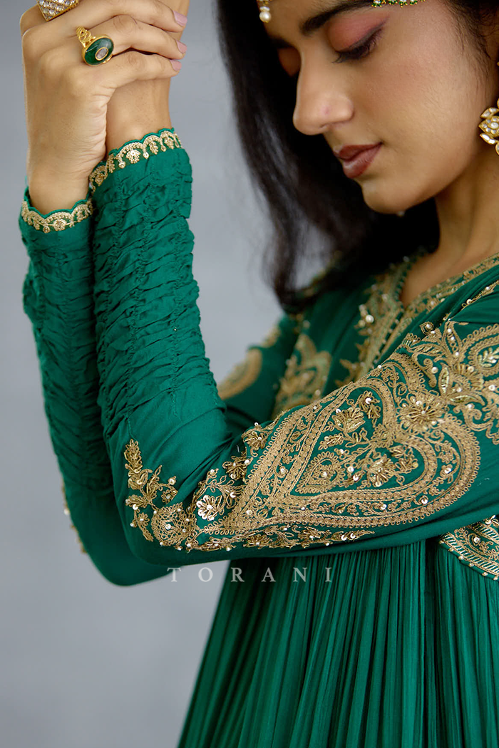 Akhzari Minaj Anarkali Set