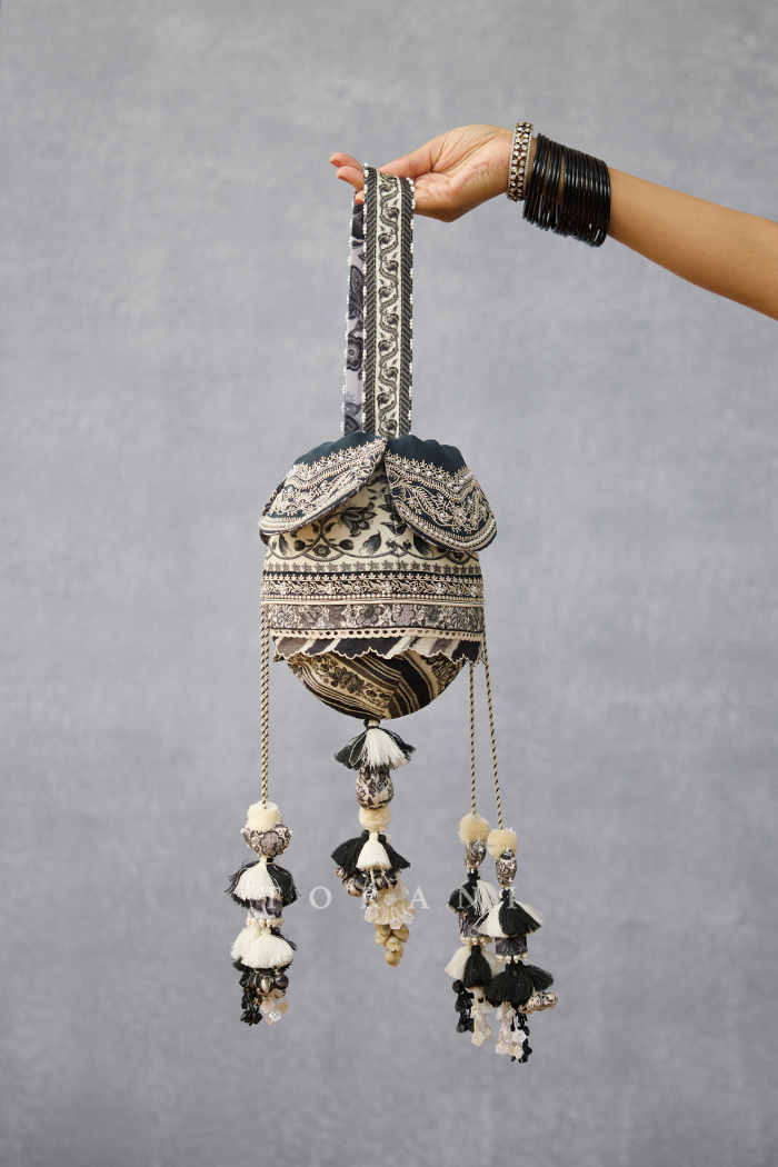 Kalamkari Iqra Potli