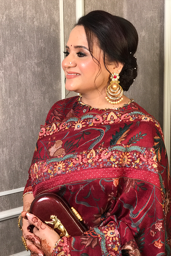 Karuna Malhotra In Our Sanobar Enakshi Saree Set