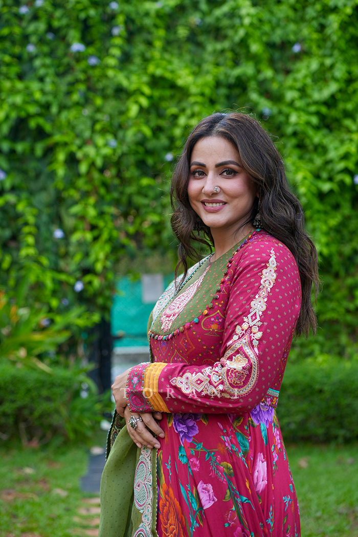 Hina Khan In Our Dil Surkh Nimat Anarkali Set
