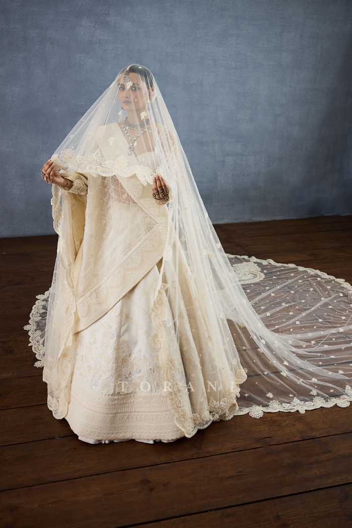 Maahe Saahiba Veil Odhni