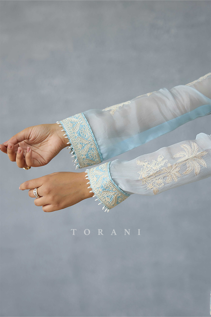 Pushkar Samrina Kurta Set