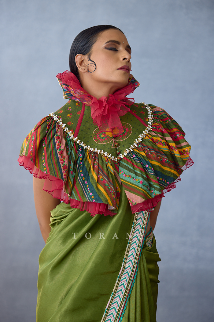 Dil Saaz Layla Neck Cape