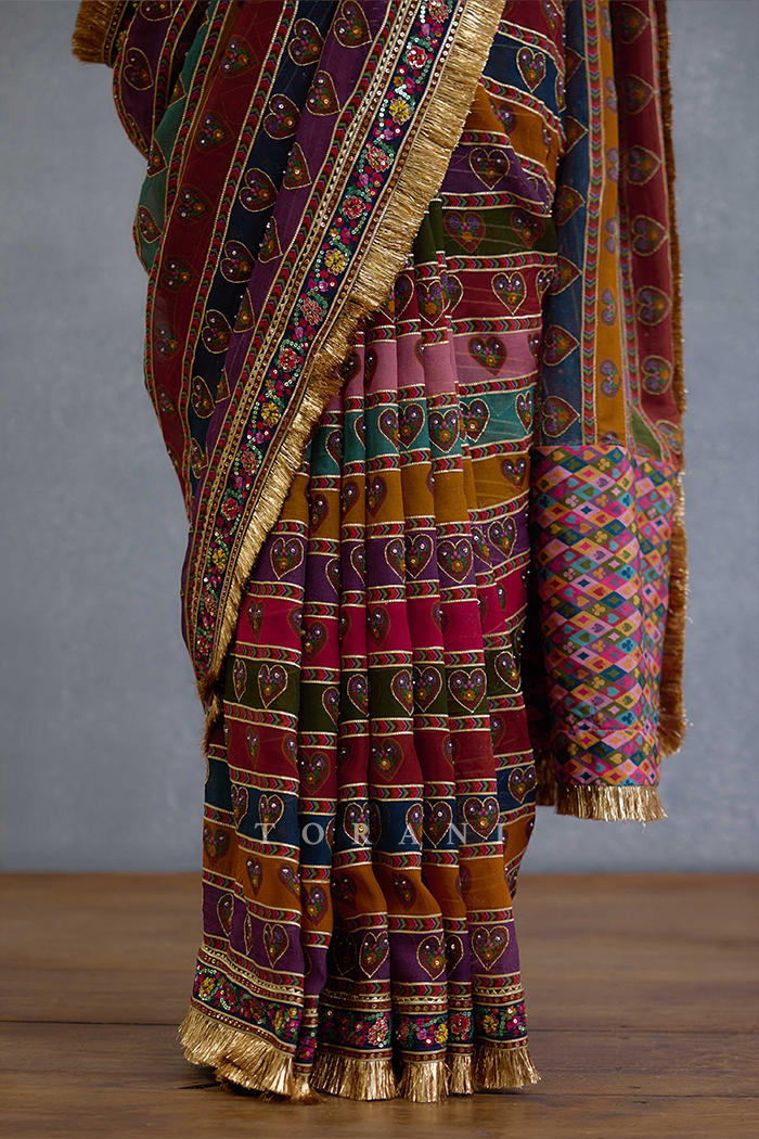 Dil Rangeen Saayeeda Saree