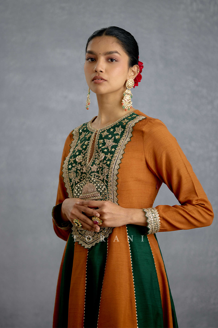 Nooran Sabz Lehar Anarkali Set