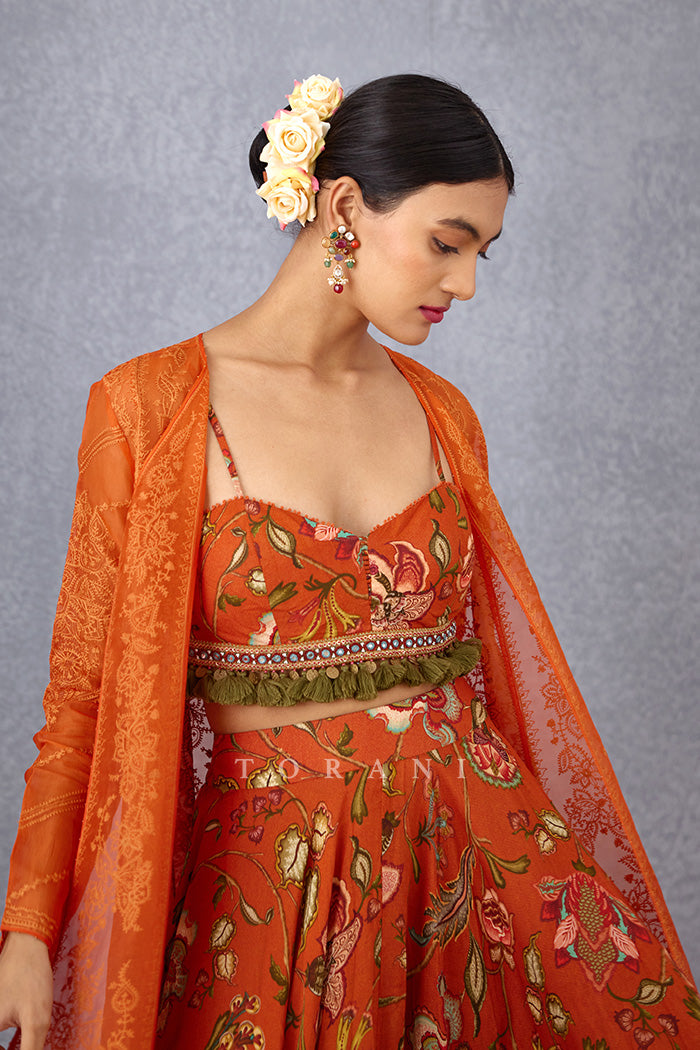 Narangi Paavni Cape Set