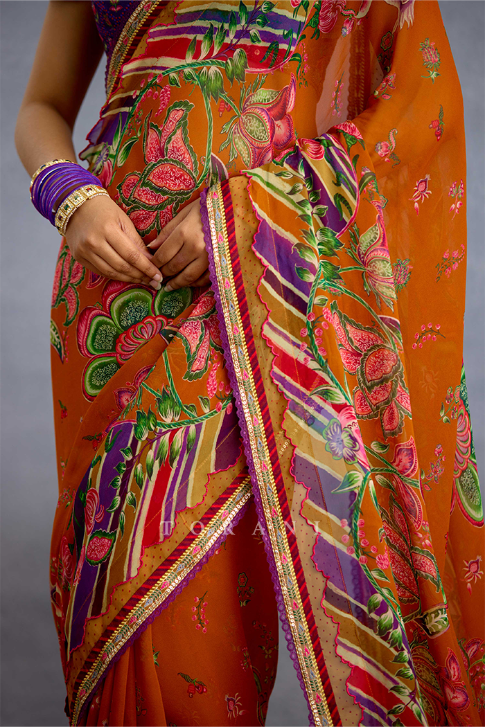 Komudika Sandhya Saree