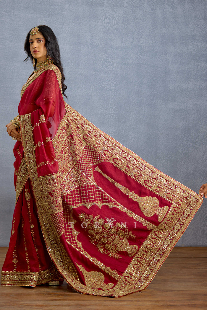 Shams Shaukat Mehel Saree