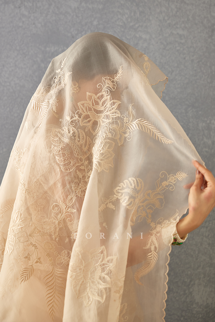 Mradu Pankhuri Saree